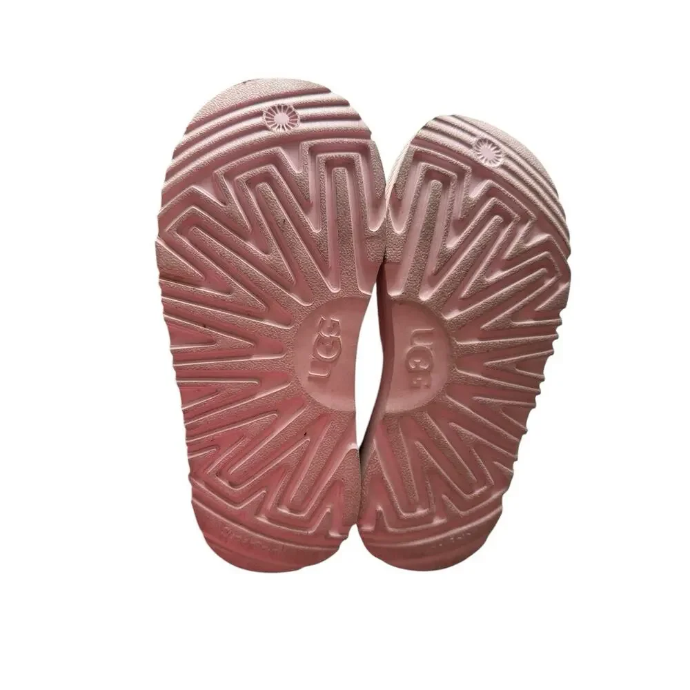 UGG Kids Girls Seashell Pink Cozy II Scuff Slippers Size 13‎